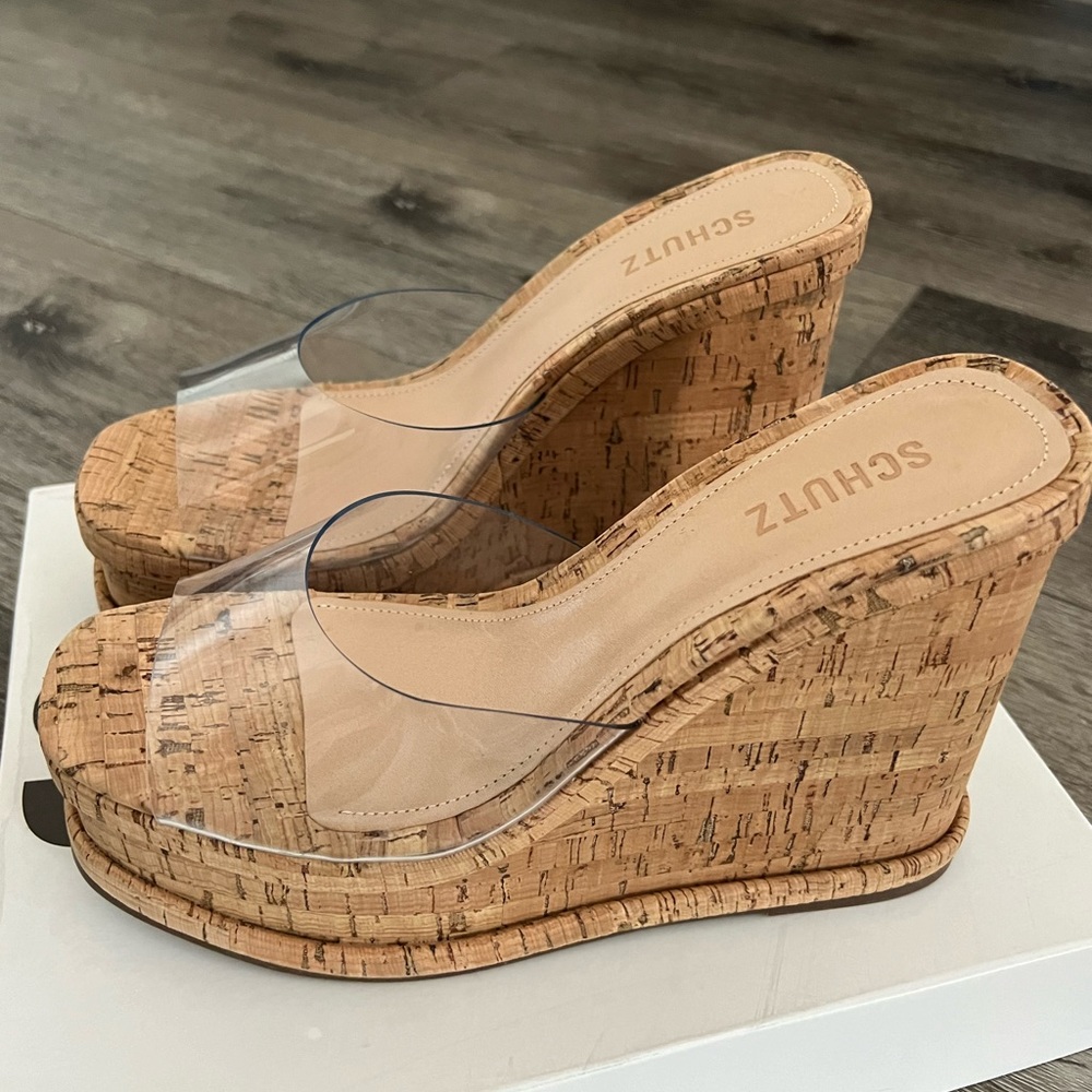 Schultz vinyl wedges